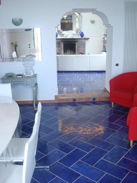 Attico Blu Apartment เนเปิลส์ ภายนอก รูปภาพ
